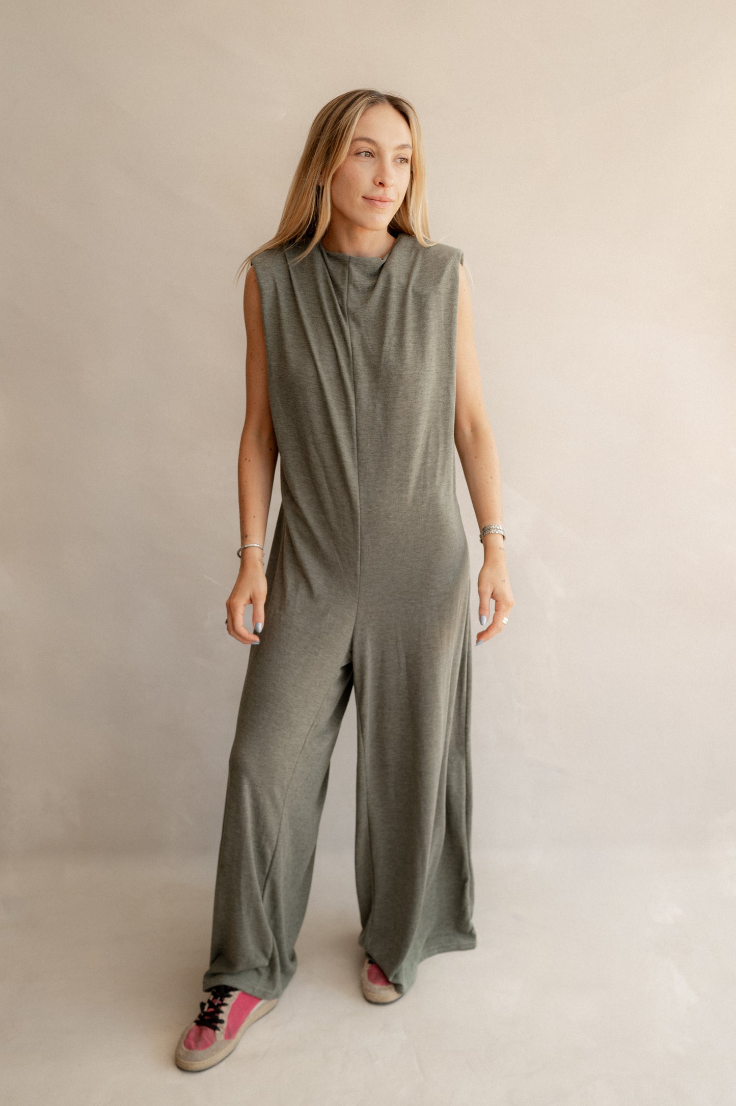 Jumpsuit con hombreras - Verde